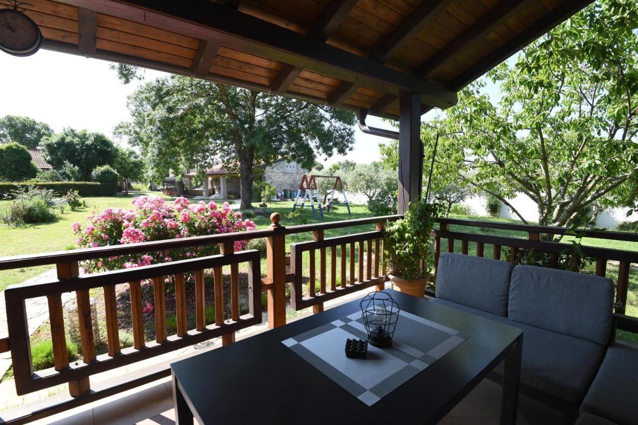 Villa Tinov Dvor Brisevo Bagian luar foto